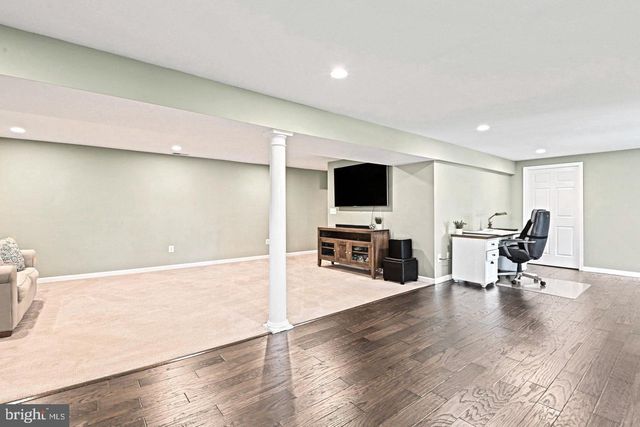 10315 MOUNTINGTON CT, Vienna, VA 22182