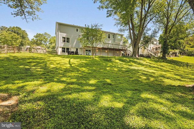 10315 MOUNTINGTON CT, Vienna, VA 22182