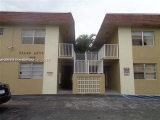 16150 NE 21st Ave 6, North Miami Beach, FL 33162