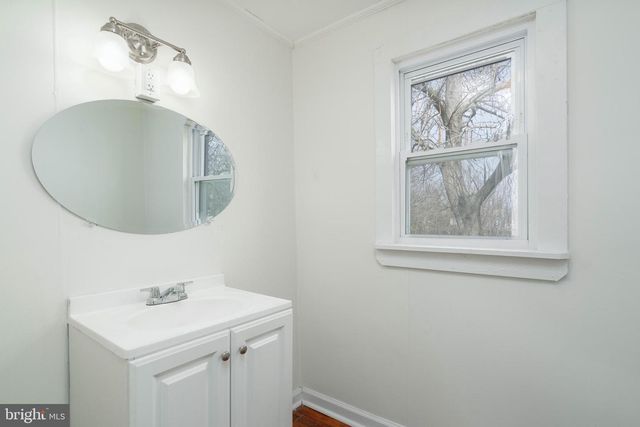 322 OAK ST E, Millville, NJ 08332