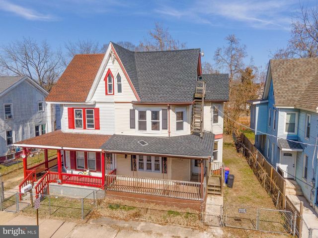 322 OAK ST E, Millville, NJ 08332