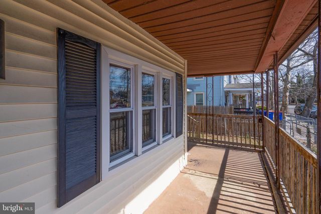 322 OAK ST E, Millville, NJ 08332