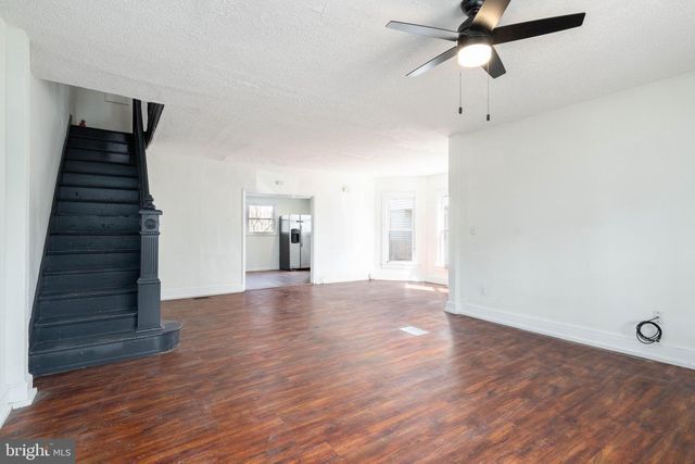 322 OAK ST E, Millville, NJ 08332