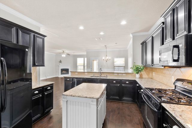 1112 Chambers Lane, Melissa, TX 75454