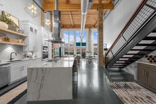 210 W 5th Street 108, Kansas City, MO 64105