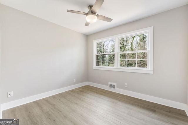 2794 Farmstead Road SE, Smyrna, GA 30080