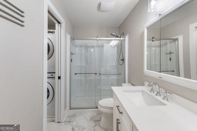 2794 Farmstead Road SE, Smyrna, GA 30080