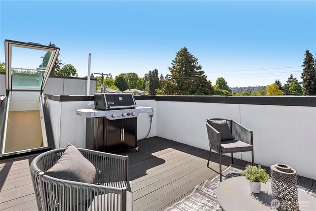 4354 6th Avenue NW, Seattle, WA 98107