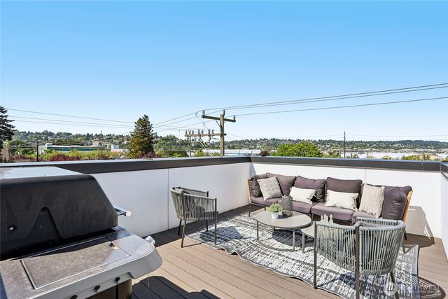 4354 6th Avenue NW, Seattle, WA 98107