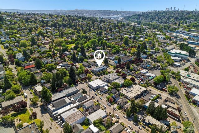 4354 6th Avenue NW, Seattle, WA 98107