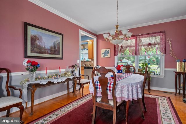 75 SAINT JOHNS RD W, Littlestown, PA 17340