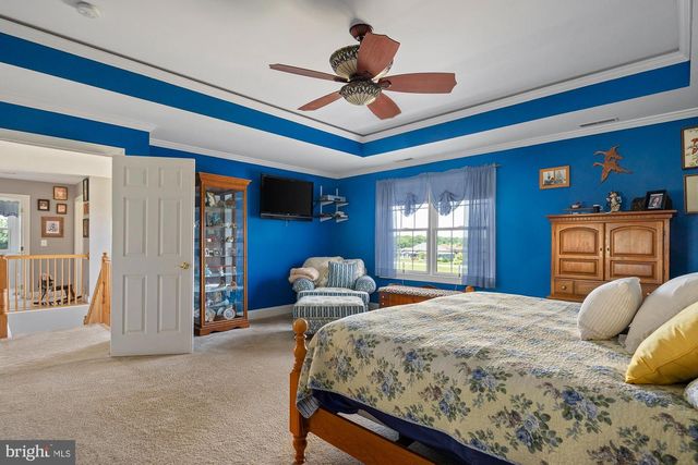 75 SAINT JOHNS RD W, Littlestown, PA 17340