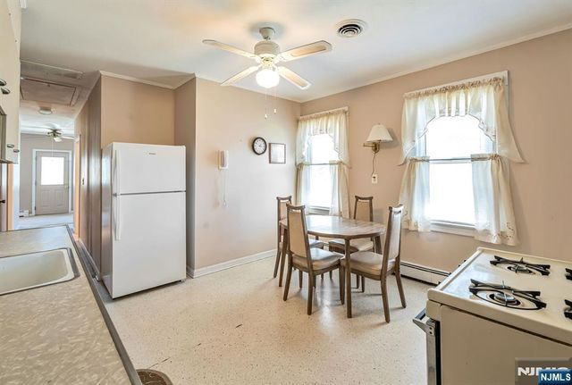 54 Gall Avenue, Elmwood Park, NJ 07407