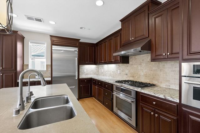 3231 Central Pkwy, Dublin, CA 94568