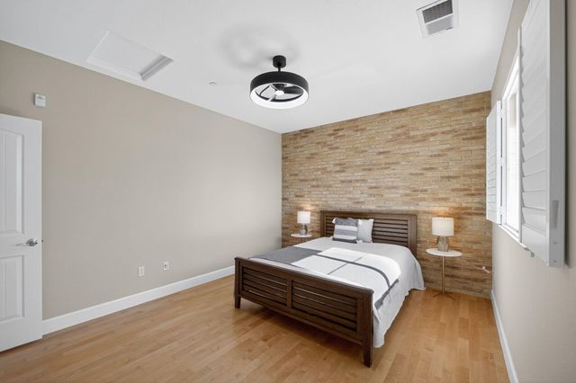 3231 Central Pkwy, Dublin, CA 94568