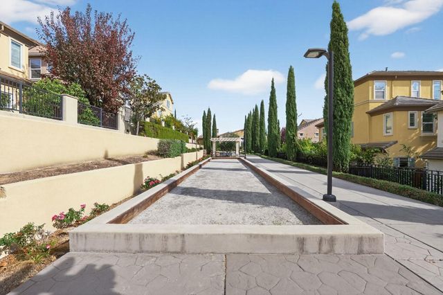 3231 Central Pkwy, Dublin, CA 94568