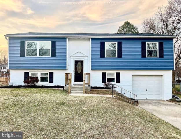 6 VALLEY BEND RD, Westminster, MD 21157