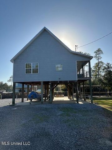 4121 Dolphin Street, Bay Saint Louis, MS 39520