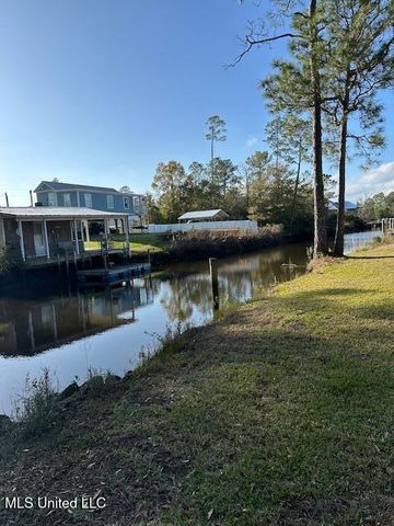 4121 Dolphin Street, Bay Saint Louis, MS 39520