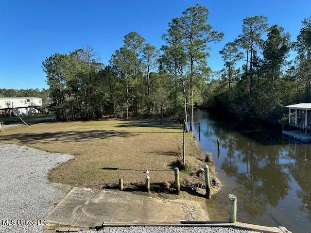 4121 Dolphin Street, Bay Saint Louis, MS 39520