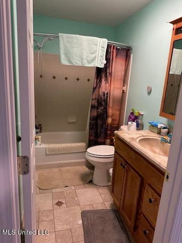 4121 Dolphin Street, Bay Saint Louis, MS 39520