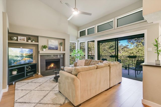 8200 Neely DR 206, Austin, TX 78759