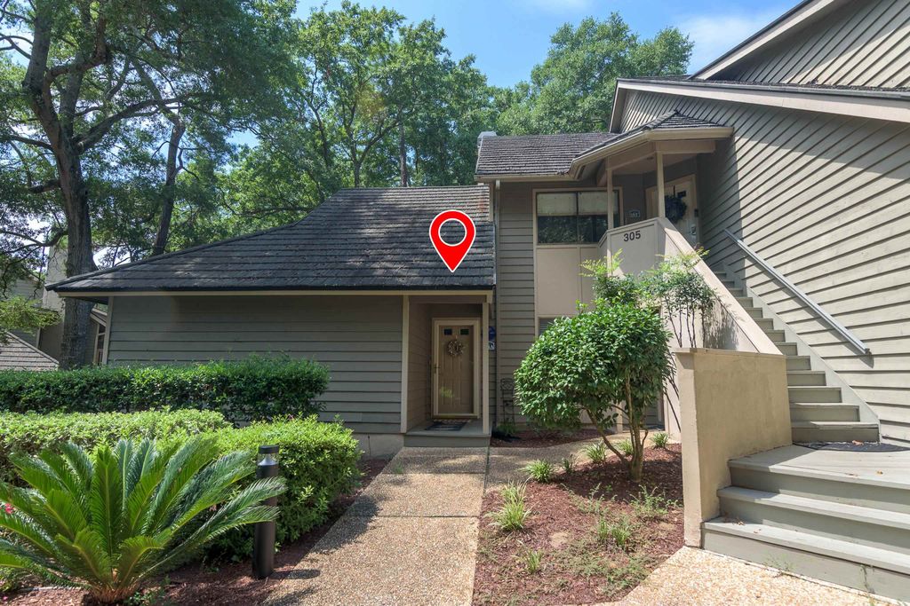 305 Myrtlewood Ct Apt 18A, Myrtle Beach, SC 29572 — photo 2