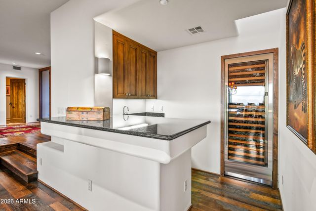 11131 E GRAYTHORN Drive, Scottsdale, AZ 85262