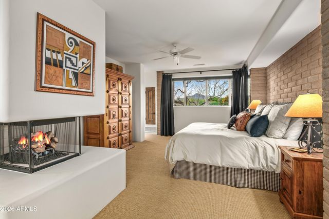 11131 E GRAYTHORN Drive, Scottsdale, AZ 85262