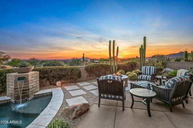 11131 E GRAYTHORN Drive, Scottsdale, AZ 85262