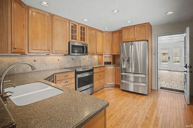 3709 Capilano Drive, West Lafayette, IN 47906