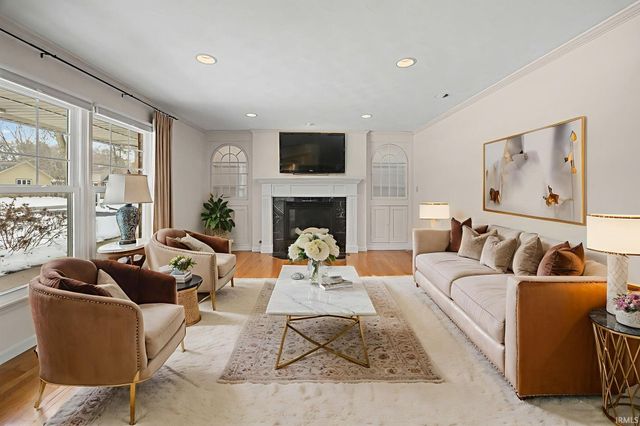 3709 Capilano Drive, West Lafayette, IN 47906