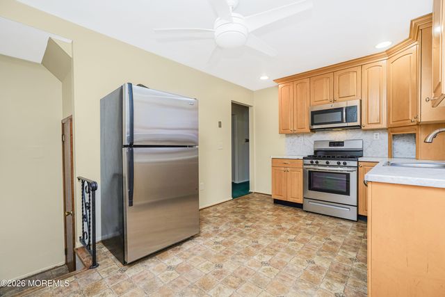 264 4th Street, South Amboy, NJ 08879