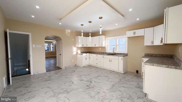 530 LYTLE ST, Minersville, PA 17954