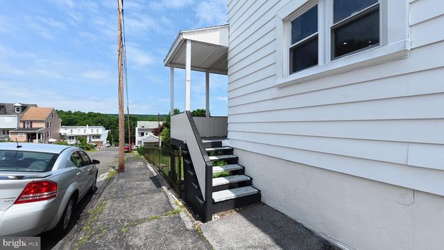 530 LYTLE ST, Minersville, PA 17954