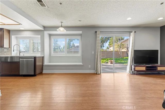 7372 Oleander, Fontana, CA 92336