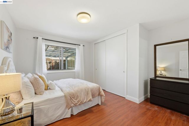 894 Orkney Ave, Santa Clara, CA 95054