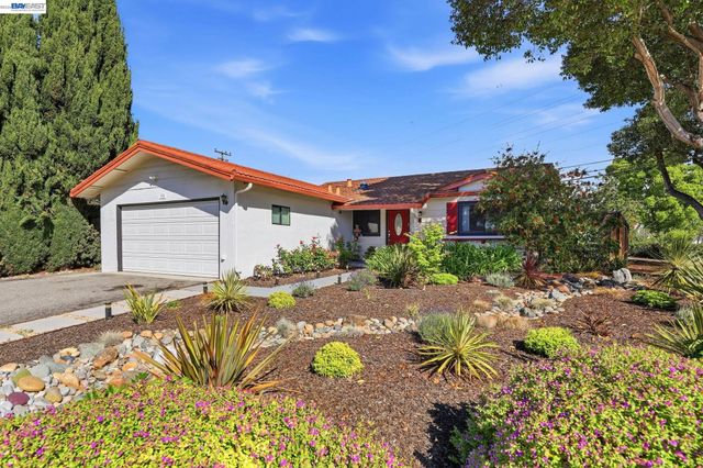 894 Orkney Ave, Santa Clara, CA 95054