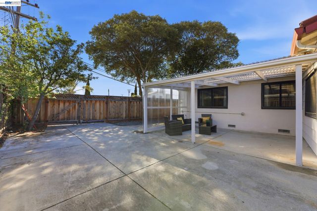 894 Orkney Ave, Santa Clara, CA 95054
