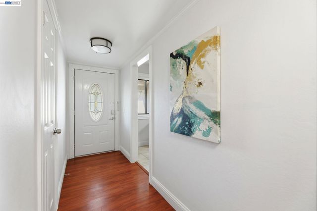 894 Orkney Ave, Santa Clara, CA 95054