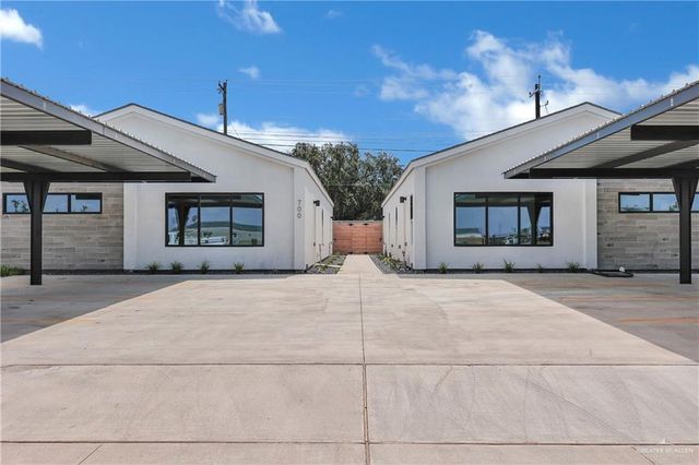 700 Oriole Road 4, Weslaco, TX 78596