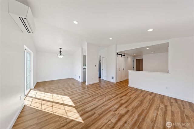 1316 Crystal Lane, Burlington, WA 98233