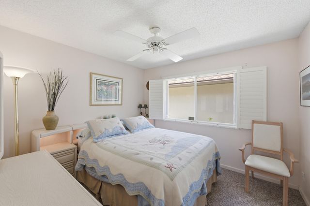 180 Par Drive, Royal Palm Beach, FL 33411
