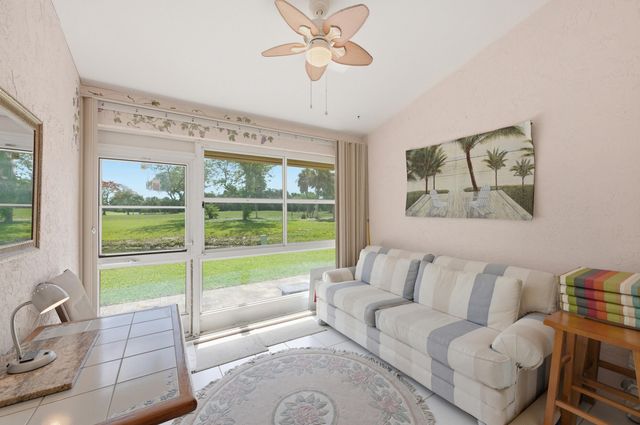 180 Par Drive, Royal Palm Beach, FL 33411
