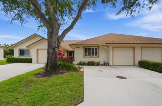 180 Par Drive, Royal Palm Beach, FL 33411