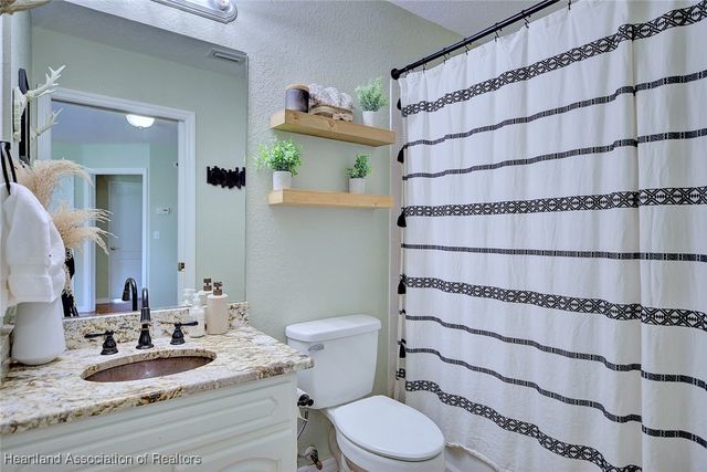 1381 Talbott Circle, Avon Park, FL 33825