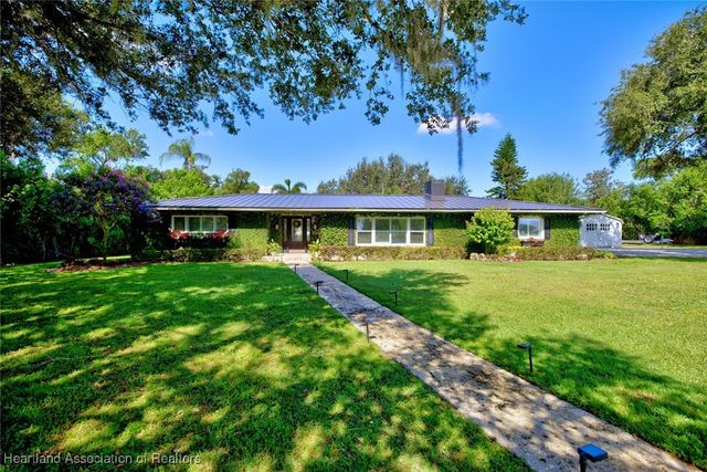 1381 Talbott Circle, Avon Park, FL 33825