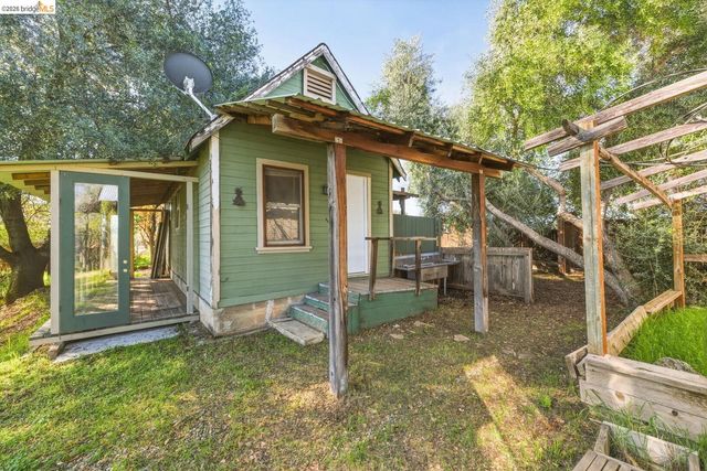 16129 Jacksonville RD, Jamestown, CA 95327