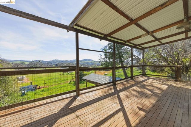 16129 Jacksonville RD, Jamestown, CA 95327