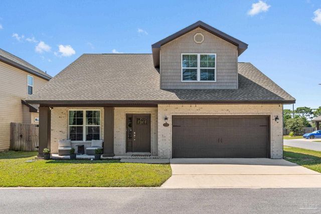 2339 Hadleigh Hills Ct, Navarre, FL 32566